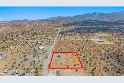 10370 Beekley, Pinon Hills, CA 92371 - Photo 36