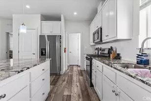 10370 Beekley, Pinon Hills, CA 92371 - Photo 10