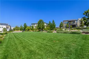 136 Rondo, Irvine, CA 92618 - Photo 52