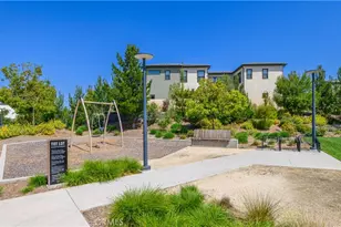 136 Rondo, Irvine, CA 92618 - Photo 52