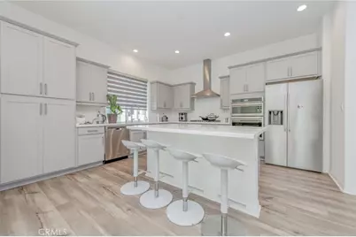 136 Rondo, Irvine, CA 92618 - Photo 2