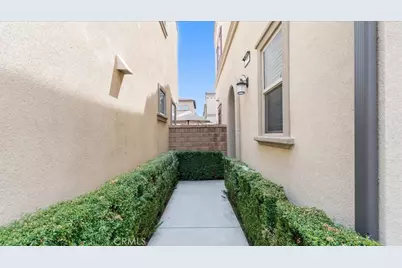 805 Cranberry Way, Upland, CA 91786 - Photo 28
