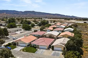 9588 Mountain Pine Ct, Phelan, CA 92371 - Photo 30