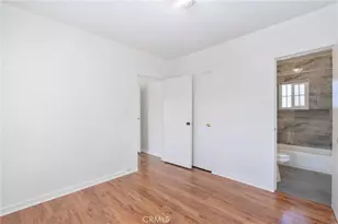 135 E 77th St, Los Angeles, CA 90003 - Photo 18