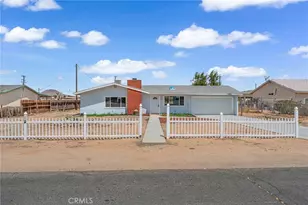 21932 Standing Rock Ave, Apple Valley, CA 92307 - Photo 2