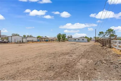 21932 Standing Rock Avenue, Apple Valley, CA 92307 - Photo 24