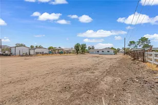 21932 Standing Rock Ave, Apple Valley, CA 92307 - Photo 24