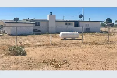11252 Cactus, Adelanto, CA 92301 - Photo 4