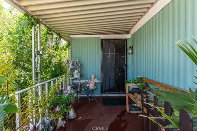 20683 Waalew Road #B49, Apple Valley, CA 92307 - Photo 2