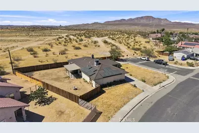 16226 Brookfield, Victorville, CA 92394 - Photo 20