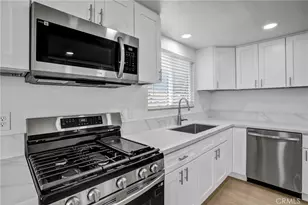16410 Fontlee Ln, Fontana, CA 92335 - Photo 6