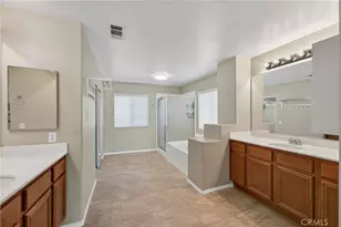 6881 Landing Ct, Eastvale, CA 91752 - Photo 10