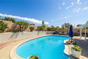 19266 Arbeth St, Rialto, CA 92377 - Photo 32