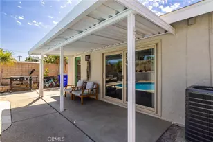 19266 Arbeth St, Rialto, CA 92377 - Photo 36