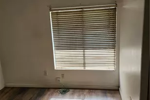 2100 Pinon Springs Cir, Bakersfield, CA 93309 - Photo 8