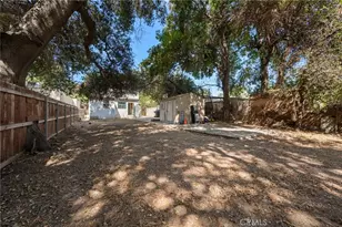 1622 Navarro, Pasadena, CA 91103 - Photo 58