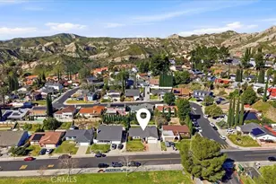 29159 Lotusgarden Dr, Canyon Country, CA 91387 - Photo 32