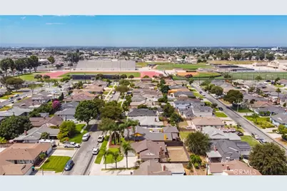 10457 Barnwall, Bellflower, CA 90706 - Photo 44