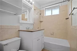 10457 Barnwall, Bellflower, CA 90706 - Photo 22