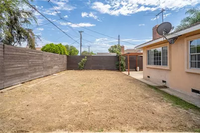 10457 Barnwall, Bellflower, CA 90706 - Photo 36