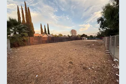 421 S Plum, Ontario, CA 91761 - Photo 10