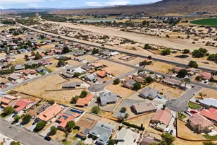 14745 Grafton Ln, Helendale, CA 92342 - Photo 44