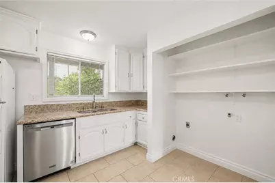 441 N Rockvale Avenue, Azusa, CA 91702 - Photo 4