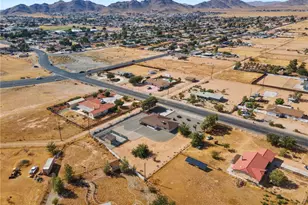 20971 Thunderbird Rd, Apple Valley, CA 92307 - Photo 38