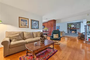 1801 Via Palomares, San Dimas, CA 91773 - Photo 32