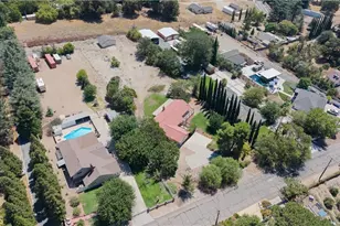 747 N Greenwood Ave, San Bernardino, CA 92407 - Photo 36