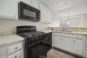1754 Shady Oaks Ct, Azusa, CA 91702 - Photo 12