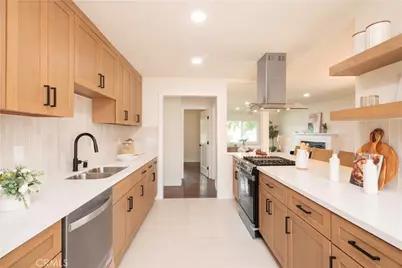 643 San Bernardino Avenue, Pomona, CA 91767 - Photo 2