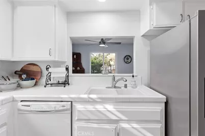 563 Wayland Court, Claremont, CA 91711 - Photo 14