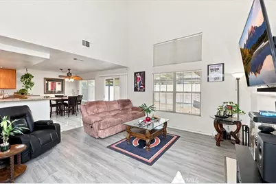 13962 Green Vista, Fontana, CA 92337 - Photo 6