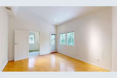 742 Greenridge Drive, La Canada Flintridge, CA 91011 - Photo 38