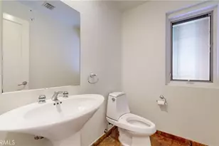742 Greenridge Dr, La Canada Flintridge, CA 91011 - Photo 26