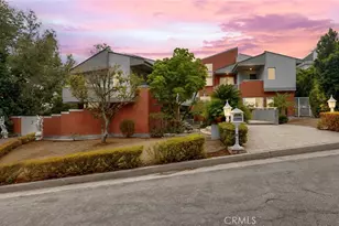 742 Greenridge Dr, La Canada Flintridge, CA 91011 - Photo 2