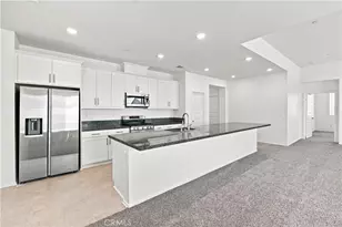 11824 Bobcat Hills Ln, Victorville, CA 92392 - Photo 4