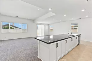 11824 Bobcat Hills Ln, Victorville, CA 92392 - Photo 6