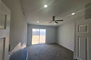 28347 Merridy, Highland, CA 92346 - Photo 12