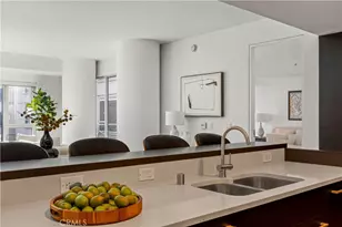 6250 Hollywood Blvd 8D, Los Angeles, CA 90028 - Photo 12