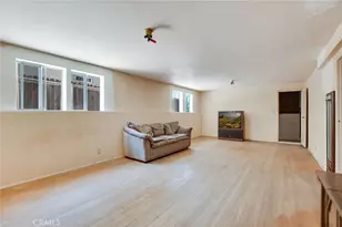 828 W 73rd, Los Angeles, CA 90044 - Photo 42
