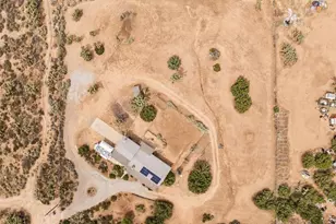 8757 Pacific, Phelan, CA 92371 - Photo 30