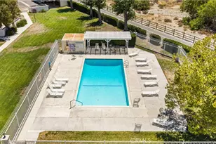 27640 Nugget Dr, Canyon Country, CA 91387 - Photo 30