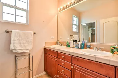 1886 Richards, Upland, CA 91784 - Photo 36