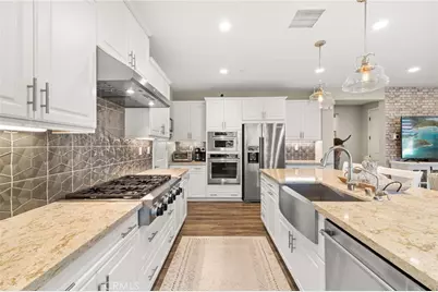 10832 Flora, Cypress, CA 90720 - Photo 10