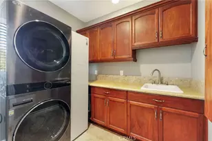 322 E 19th, Upland, CA 91784 - Photo 32