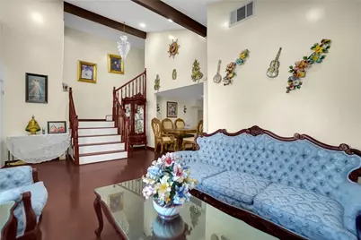 819 S S Olive Avenue, Alhambra, CA 91803 - Photo 8