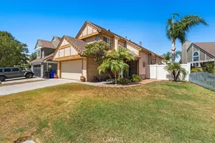 11479 Hideaway Ln, Fontana, CA 92337 - Photo 2