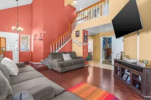 11479 Hideaway Ln, Fontana, CA 92337 - Photo 4